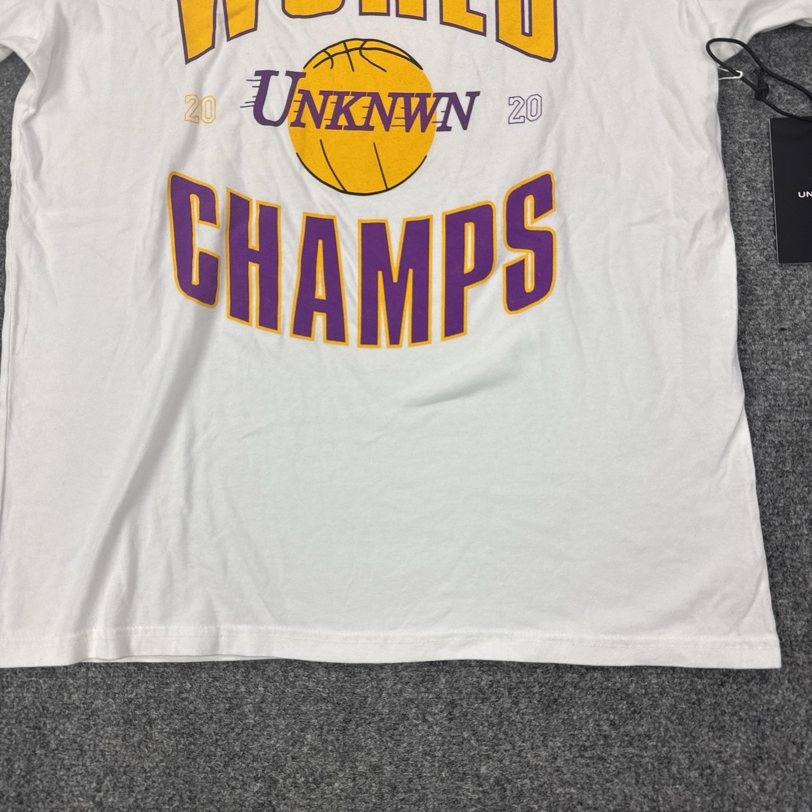 UNKNWN Shirt Mens Small White World Champs 2020 Basketball Graphic Tee Tagless gallery