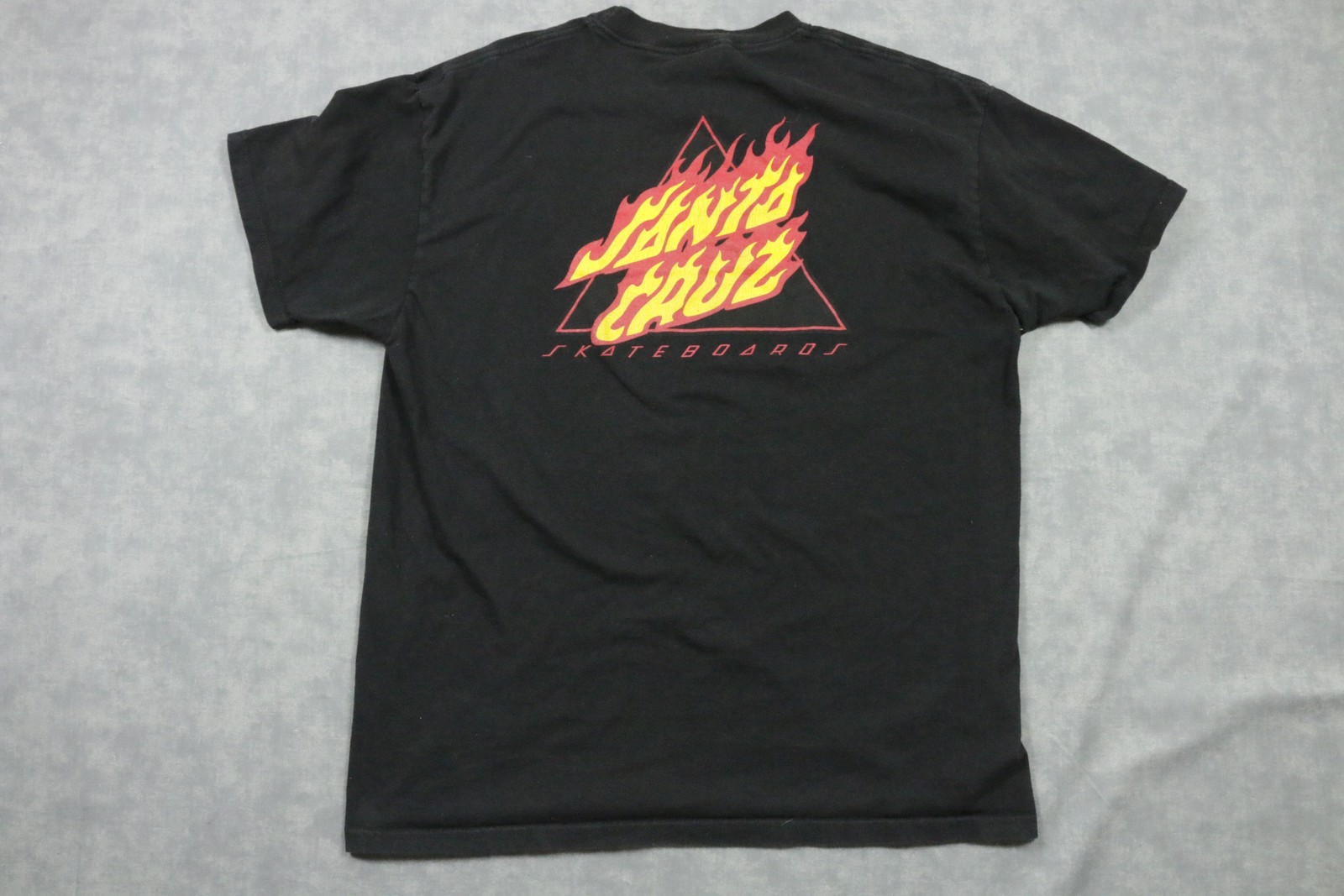 Santa Cruz Shirt Mens Medium Black Flame Logo Skateboards Graphic Tee Back Print gallery