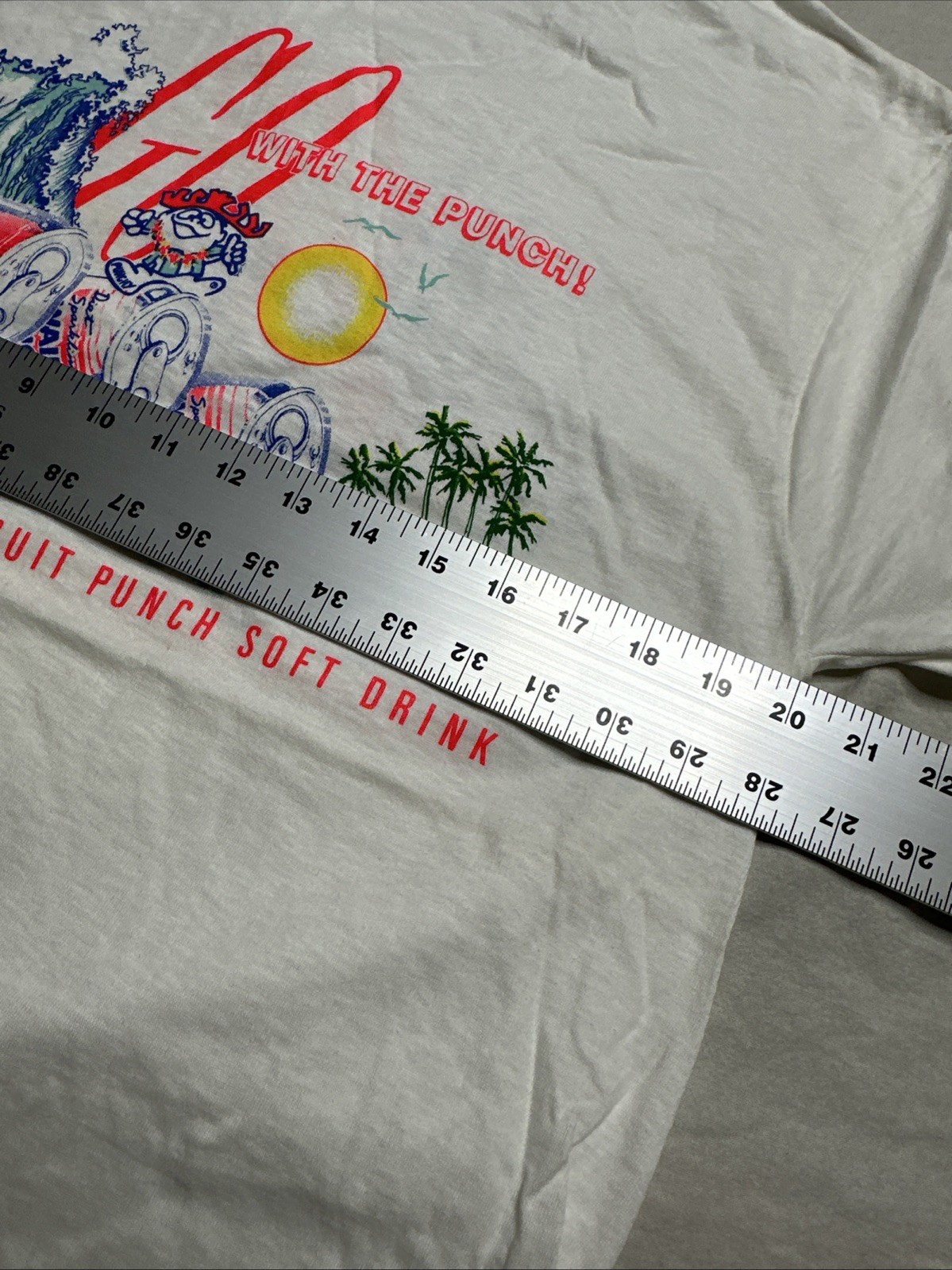 Vintage 80s Hawaiian Punch Cartoon Retro Causal Essential Tee T-Shirt Large gallery