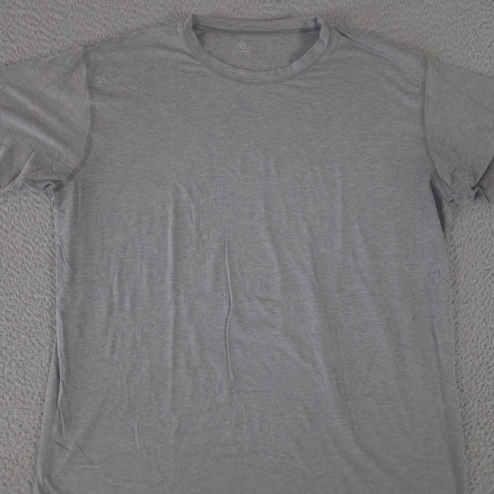 Tasc Shirt Mens XL Grey Carrollton Bamboo Viscose Blend Short Sleeve Tee Casual gallery