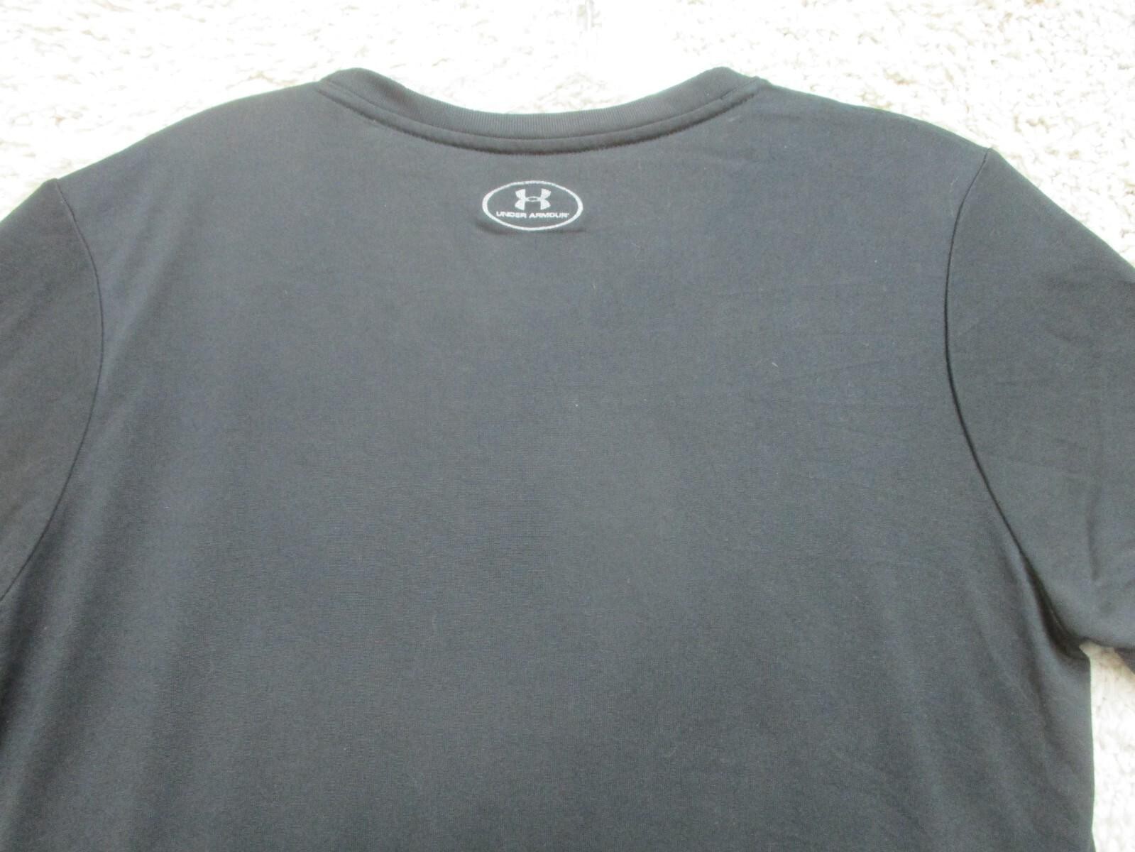 Under Armour Shirt Medium Adult Black Semi Fitted Spell Out Logo Stretch Mens M gallery