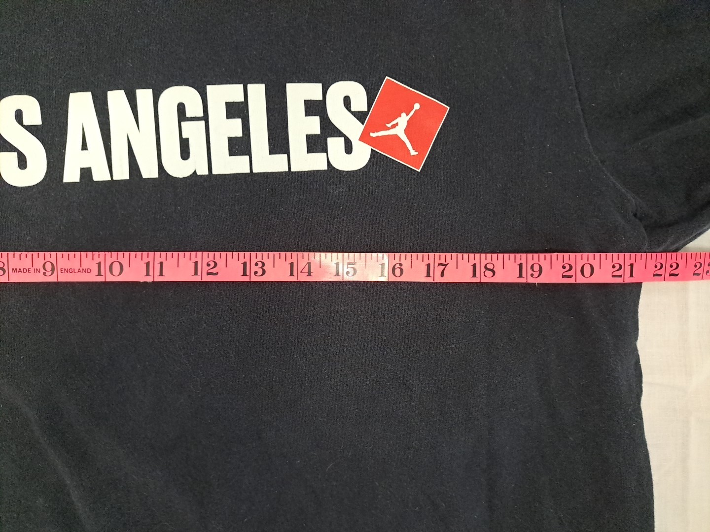 Nike Air Jordan Los Angeles City Men's T-Shirt Black Size L Faded Vtg Look DD803 gallery