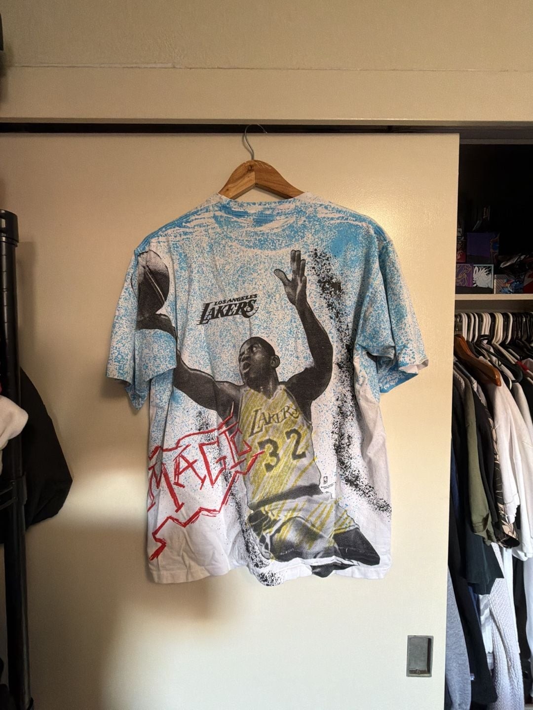 Vintage 90s Magic Johnson T's Los Angeles Lakers All Over Print T-Shirt gallery