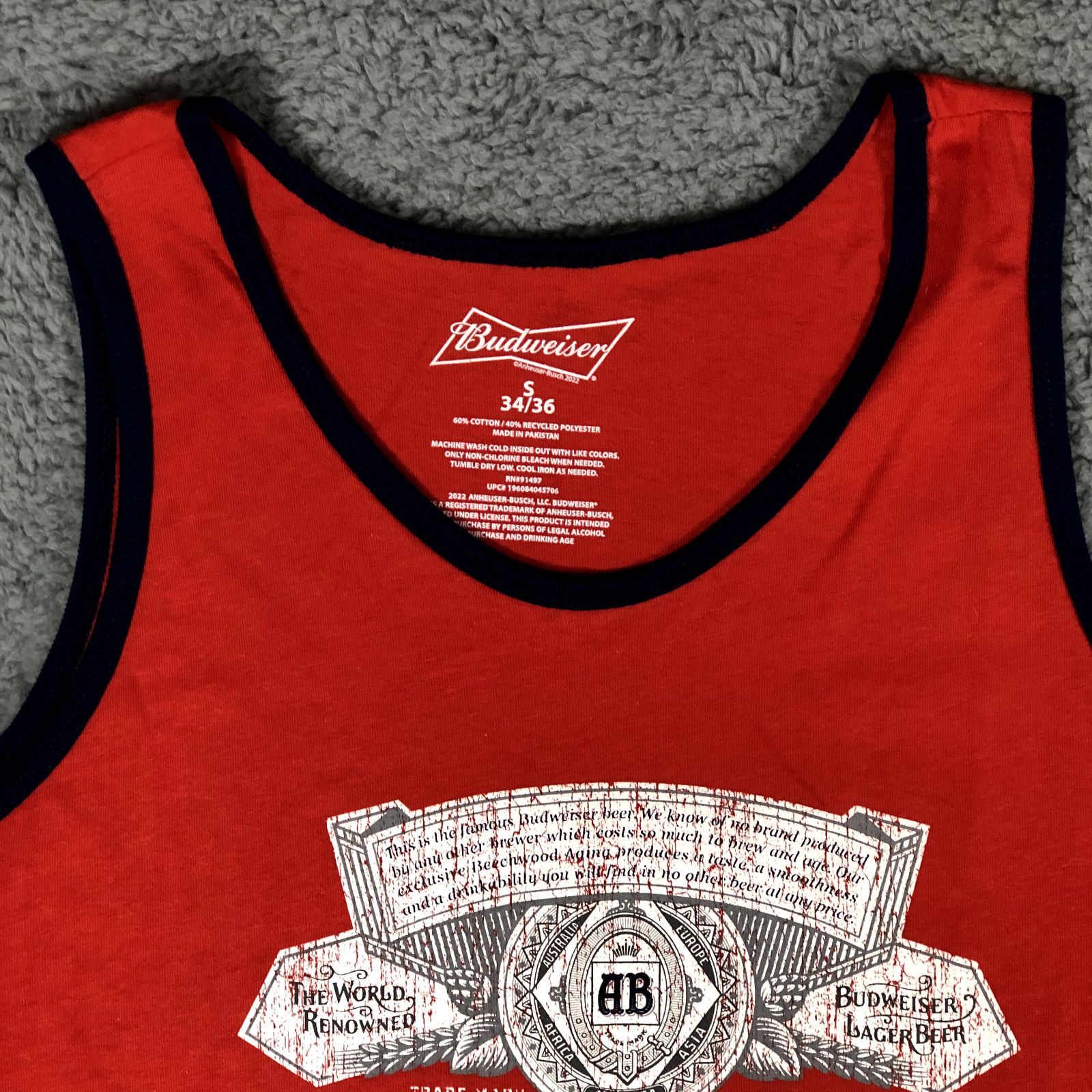 Budweiser Sleeveless Red Distressed Look T-Shirt/Tank Soft Mens S 34/36 gallery
