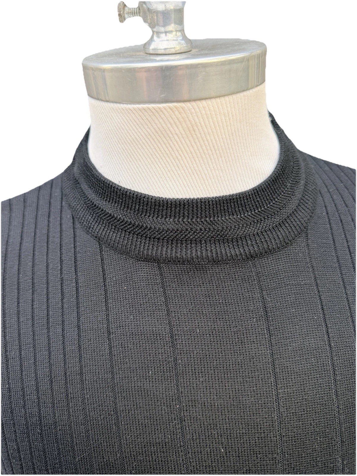 Joey Richi Black Short Sleeve Casual Crew Neck Textured Shirt 2XL Silk Blend gallery
