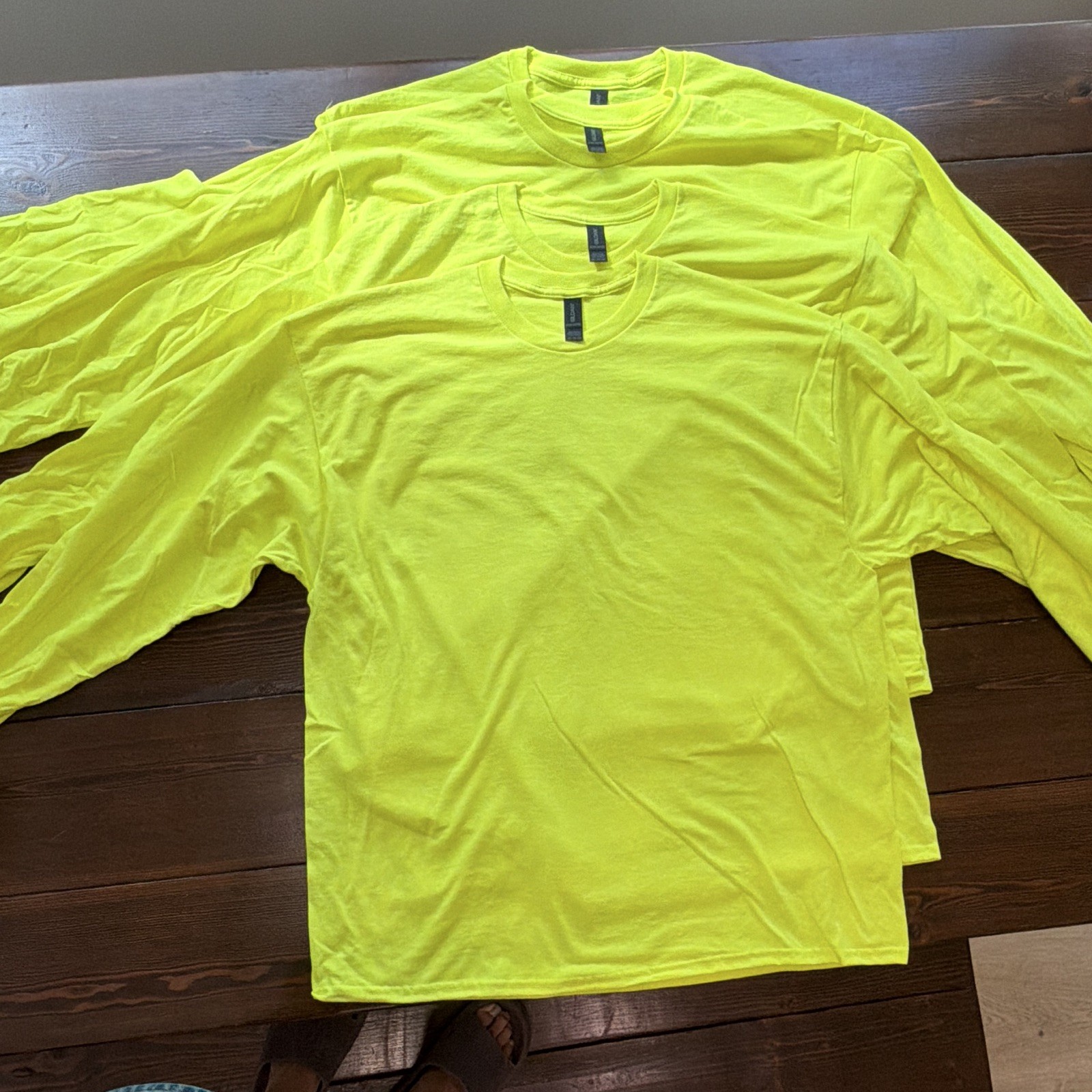 Gildan Ultra Cotton Men's 2XL Long Sleeve Crew Neck Yellow Knit T-Shirts Qty 4 gallery