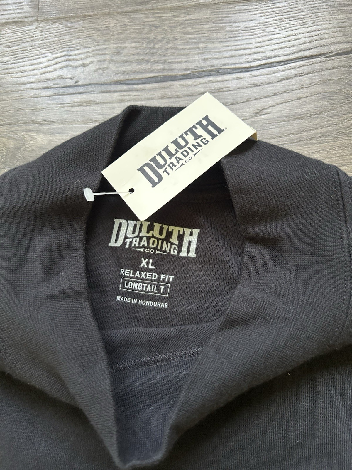 Duluth Trading Co. Men's XL Black Long Sleeve Crew Neck Longtail Relaxed Tee gallery