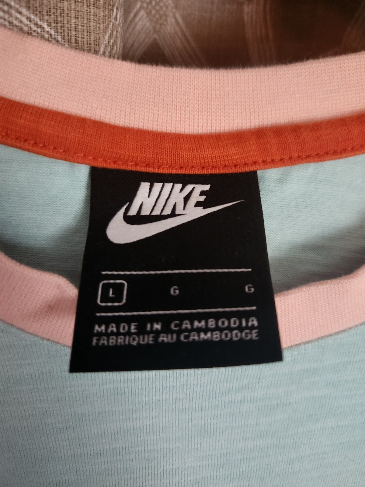 Nike Sportswear Size L Short Sleeve TShirt CZ9980-382 Cotton gallery