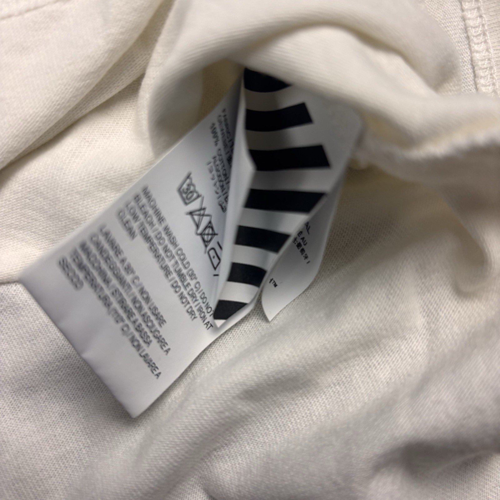 Off-White Virgil Abloh Mens World Hands White Double-Sided Graphic T-Shirt L/XL gallery