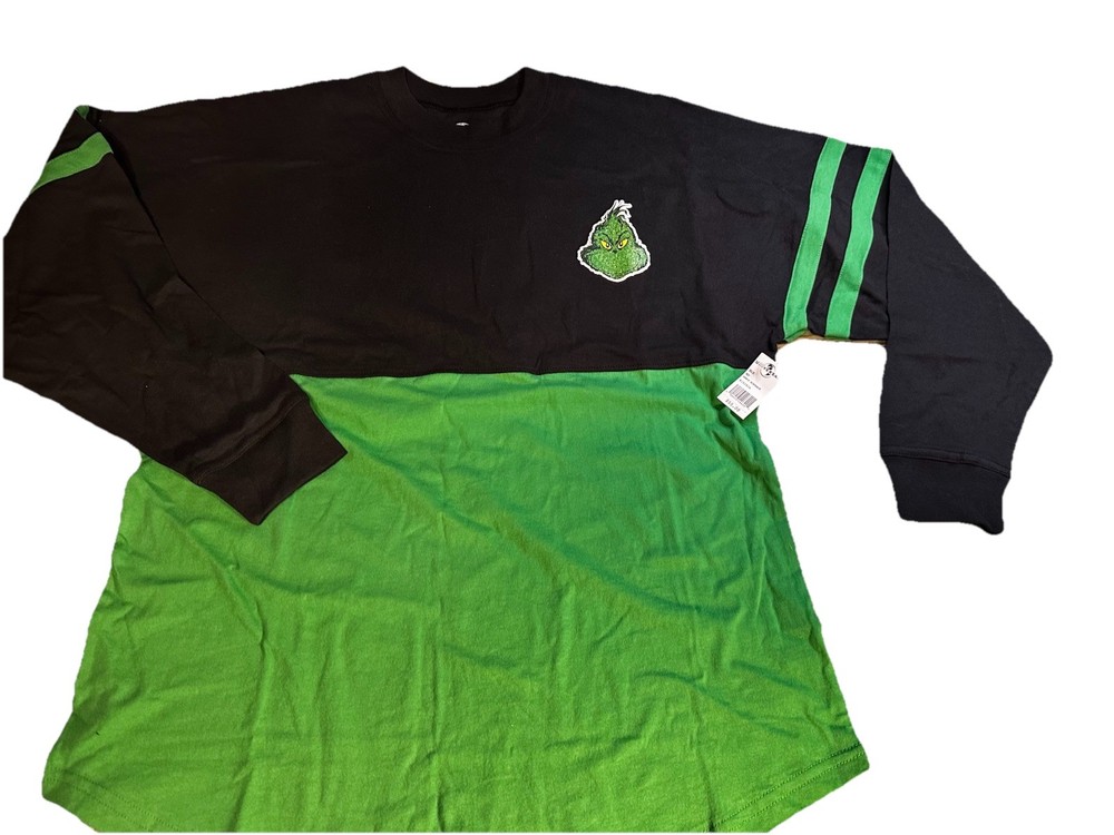 NEW Universal Studios Grinchmas The Grinch Spirit Jersey Style Shirt •Medium