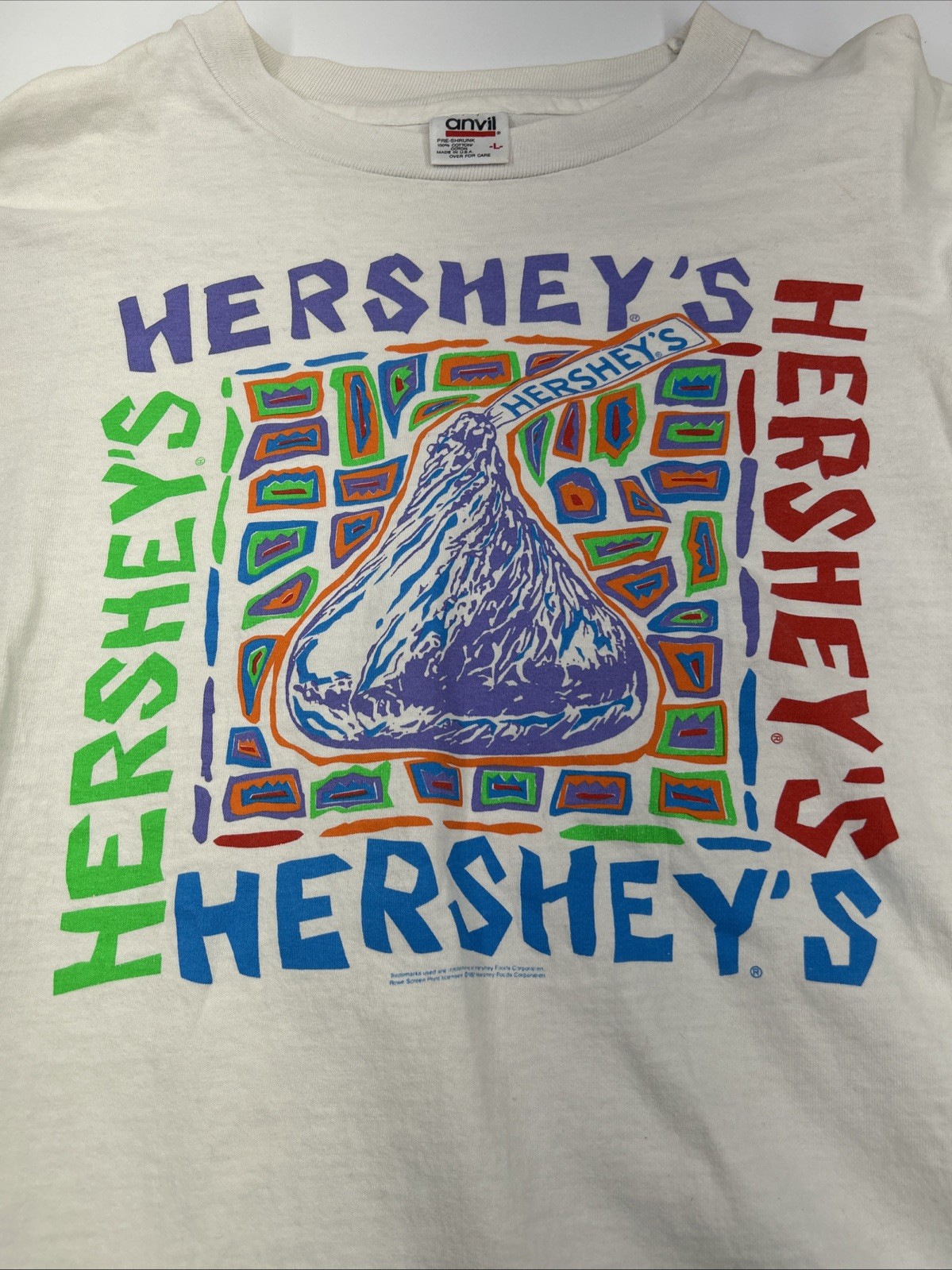 Vintage 1990's Hershey's KISS Graphic Tee Size Large Great Colors Pop Art gallery