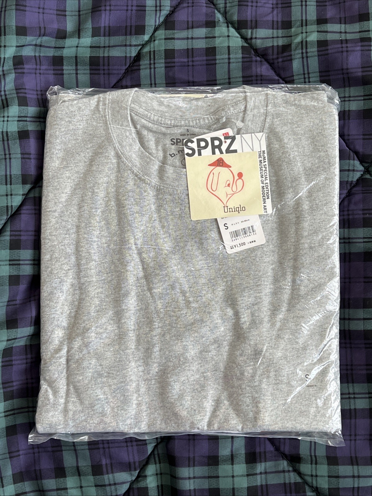 Uniqlo Sprz NY MoMA Barry McGee Gray Tee Shirt Twist Small gallery