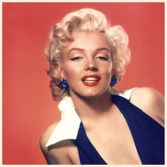 Marilyn Monroe Rectangle Photo Pose Men’s T Shirt