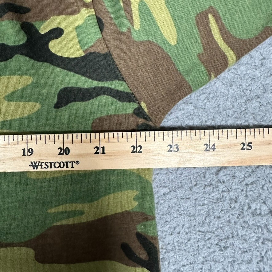 RothCO Shirt Mens XL Green Camo Graphic Tee Hunting Casual Preppy Logo gallery