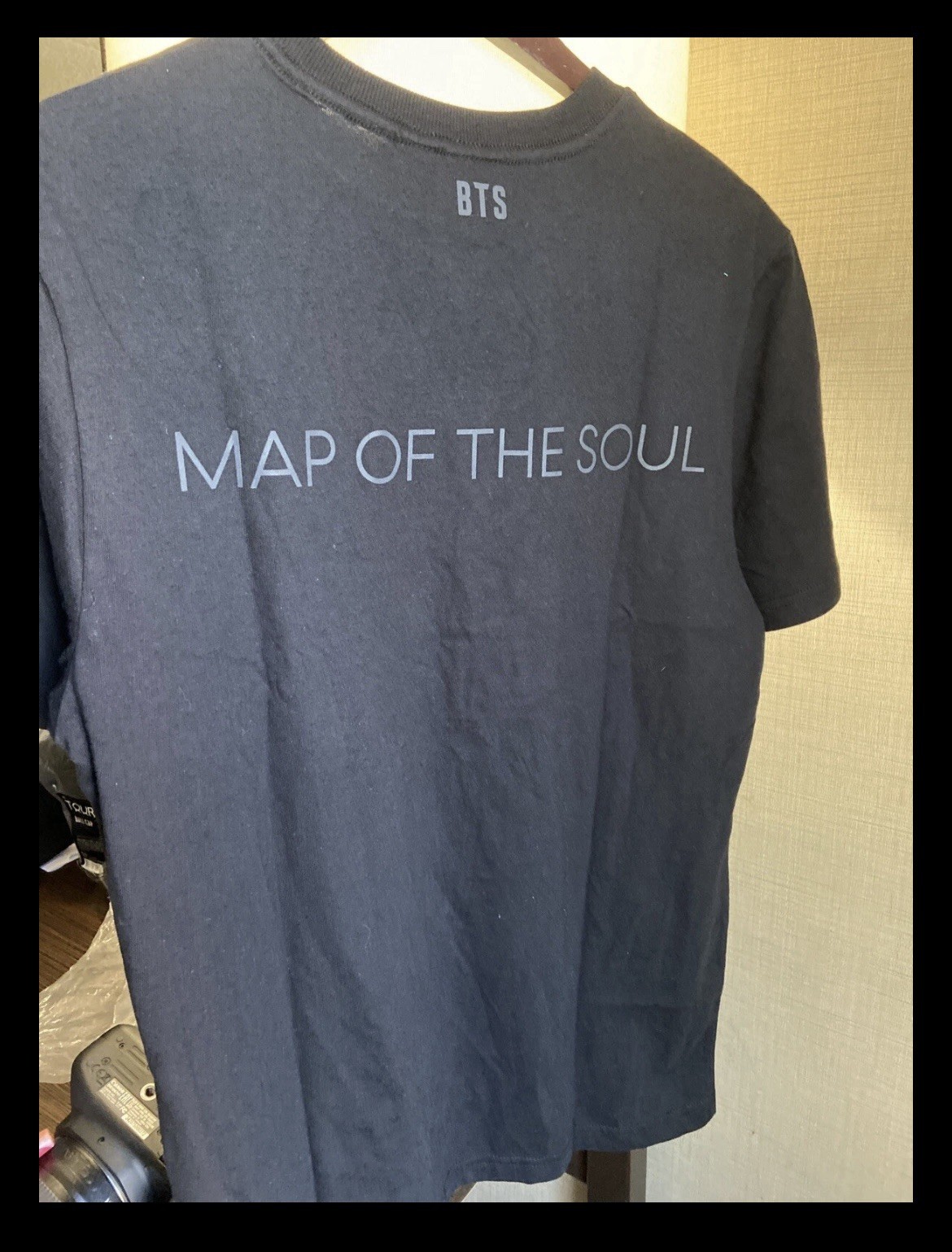 BTS Map of the Soul City Edition Black Graphic Logo Tee M Cotton Crew Neck gallery