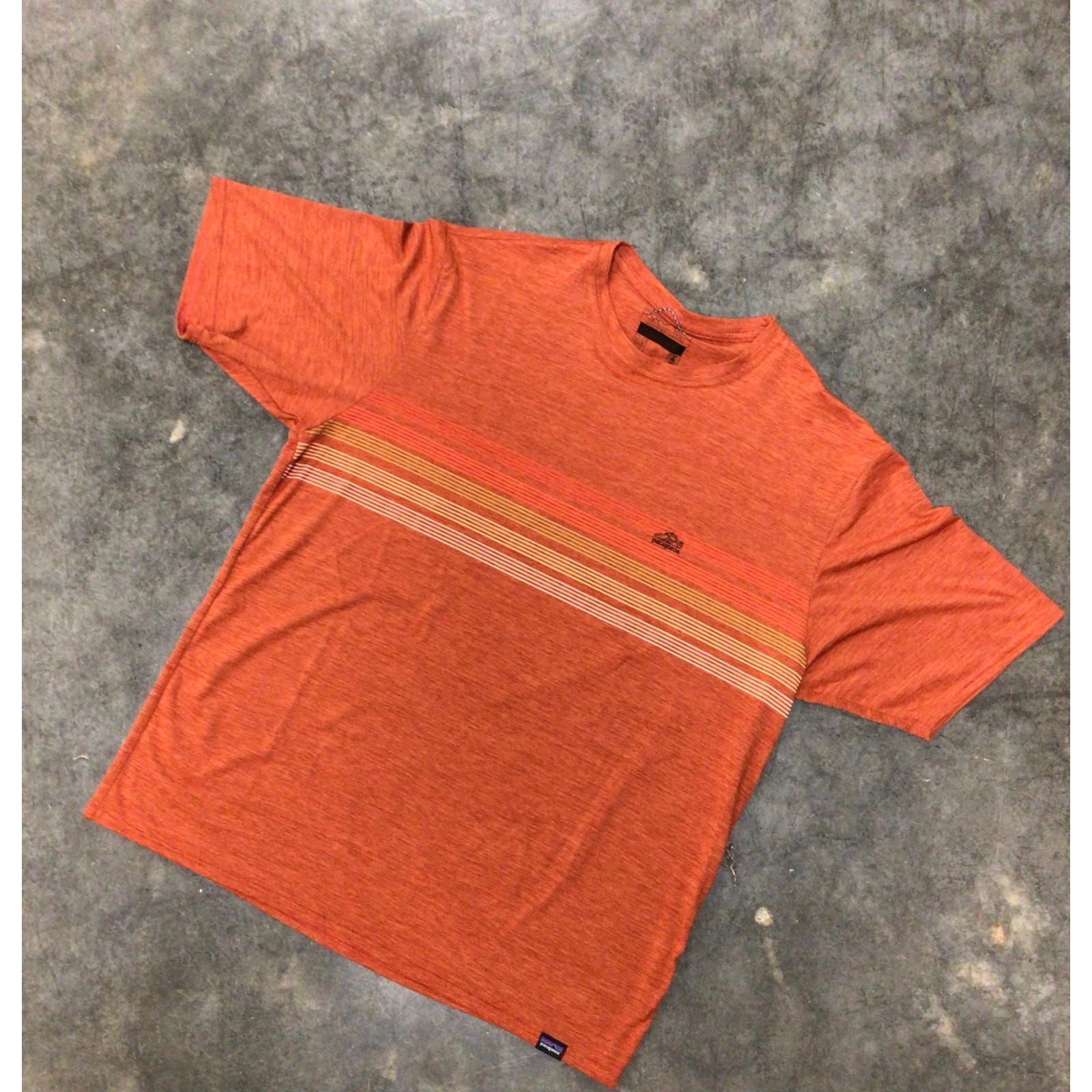 Men's Patagonia M Short Sleeve Shirt. Light weight, gallery