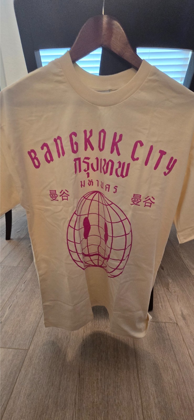 Vintage style Bangkok City graphic T-shirt Size L New Made in Thailand Cotton gallery