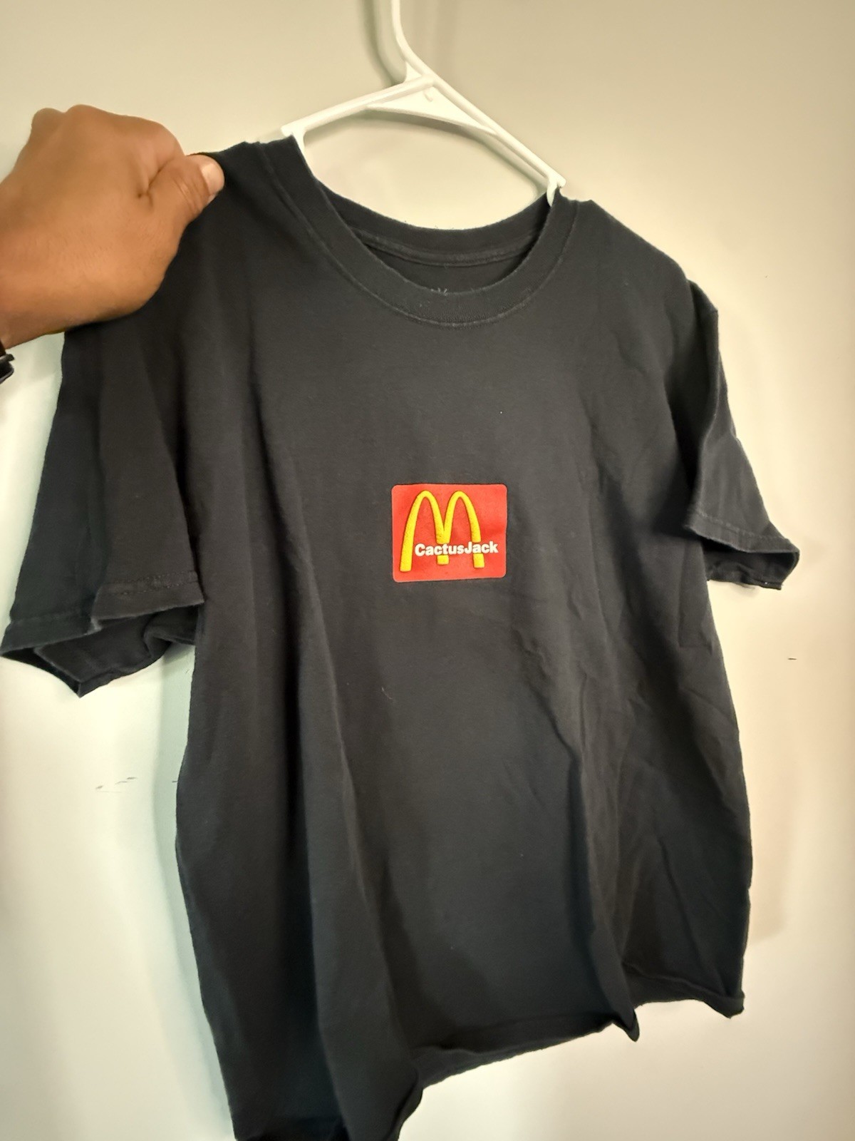 McDonald’s Cactus Jack Black Graphic Logo Crew Neck T-Shirt Unisex Adults M