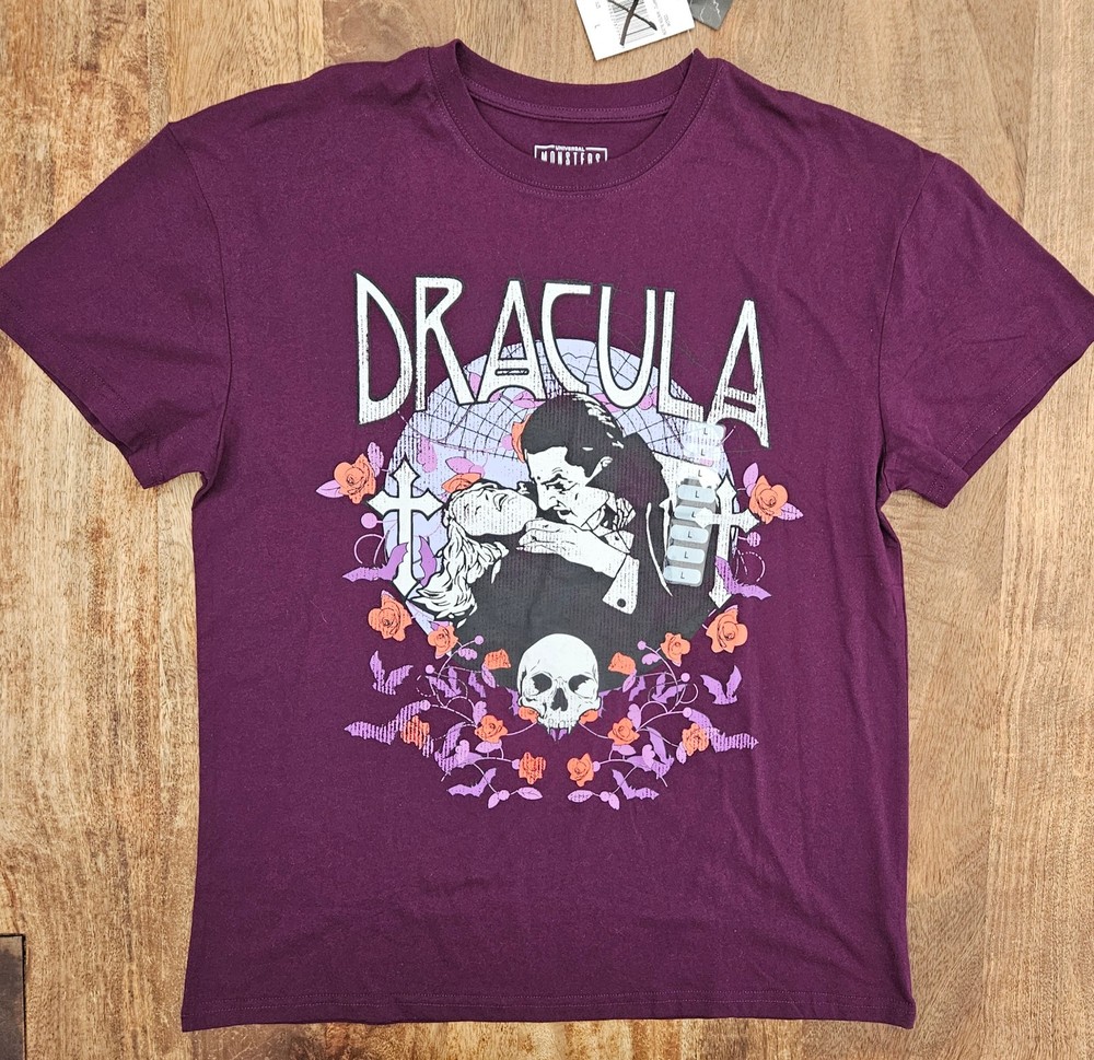 Universal Monsters Dracula T-Shirt Large Purple Official Licensed Vampire