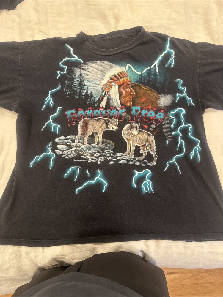 Vintage USA Thunder Forever Free Wolf Lightning AOP T-Shirt Size Large