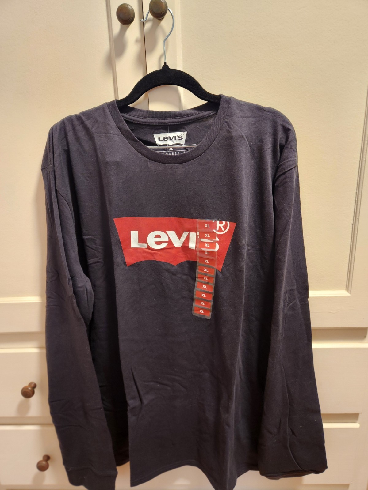 Levi's Men's Black Long Sleeve Graphic Logo Crew Neck T-Shirt XL 3LGLK2247B gallery