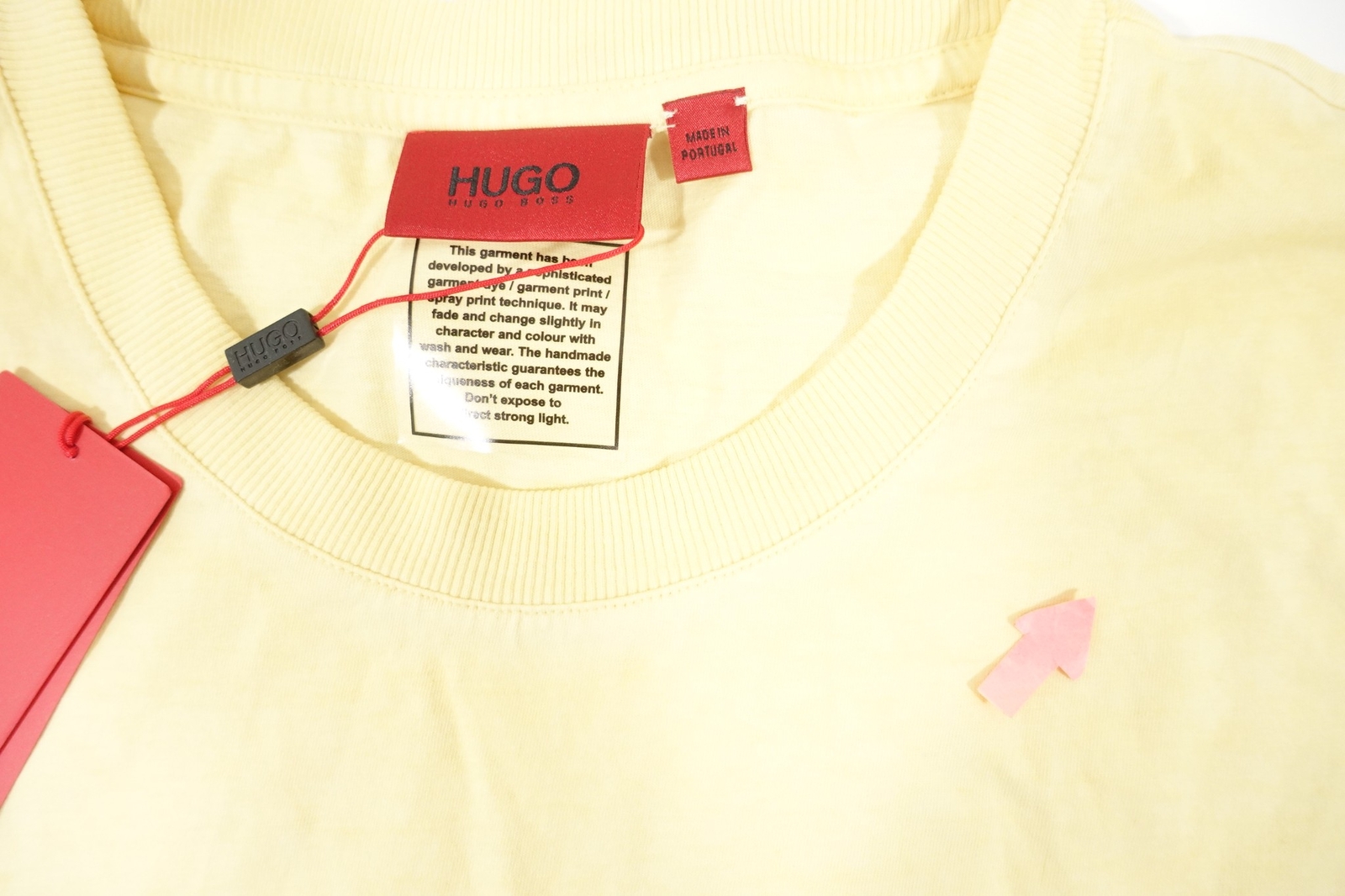 HUGO BOSS DAUBER202 2XL PALE YELLOW PASTEL EMBROIDERED TEE TSHIRT DEFECT gallery