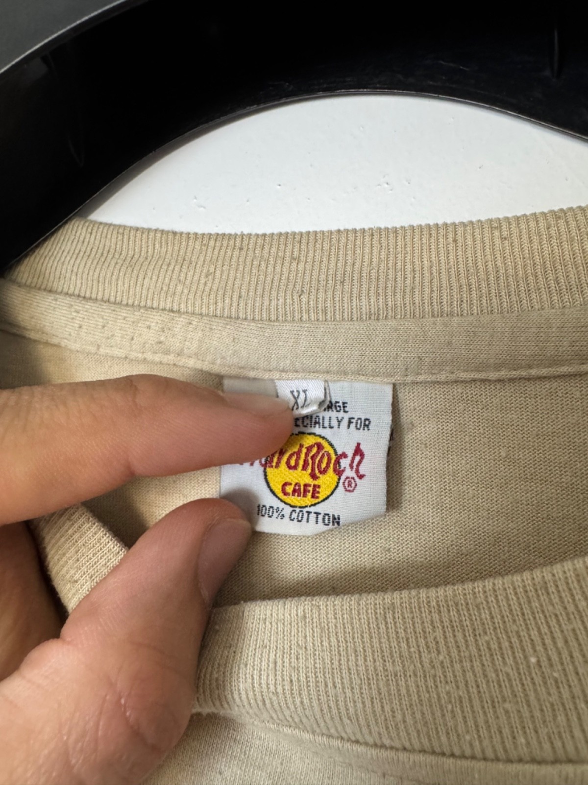 Hard Rock Cafe Beijing China Beige T-Shirt gallery