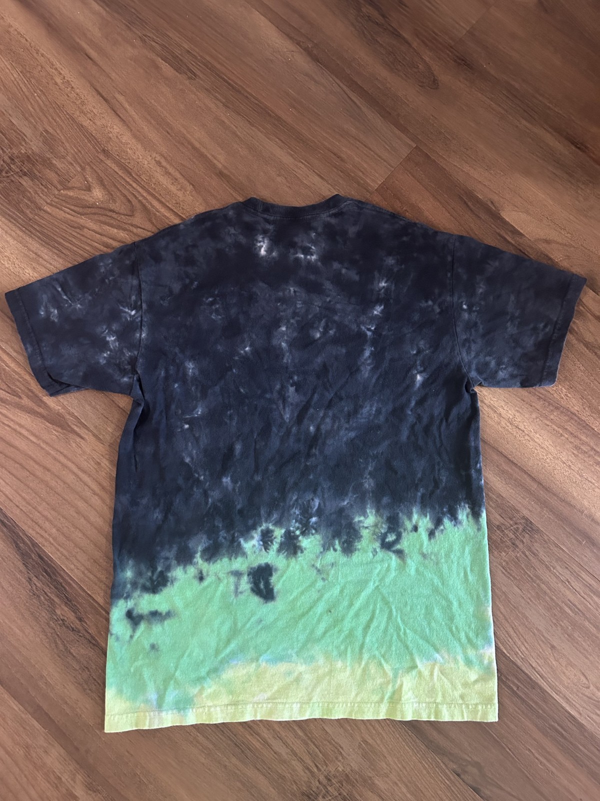 Liquid Blue Jimi Hendrix Graphic Tshirt Mens Size Medium Tie Dye Psychedelic gallery