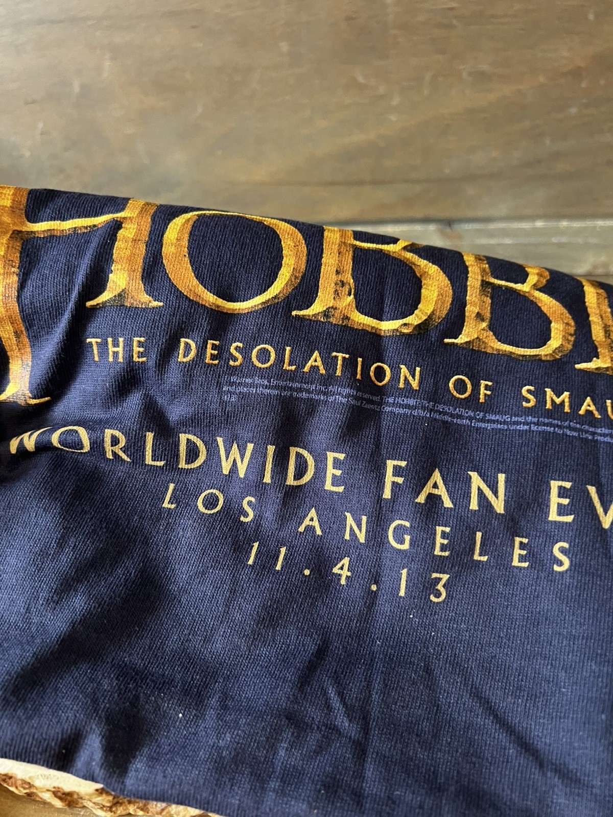 The Hobbit T-Shirt Movie Men’s M WORLDWIDE FAN EVENT LOS ANGELES 2013 NEW gallery