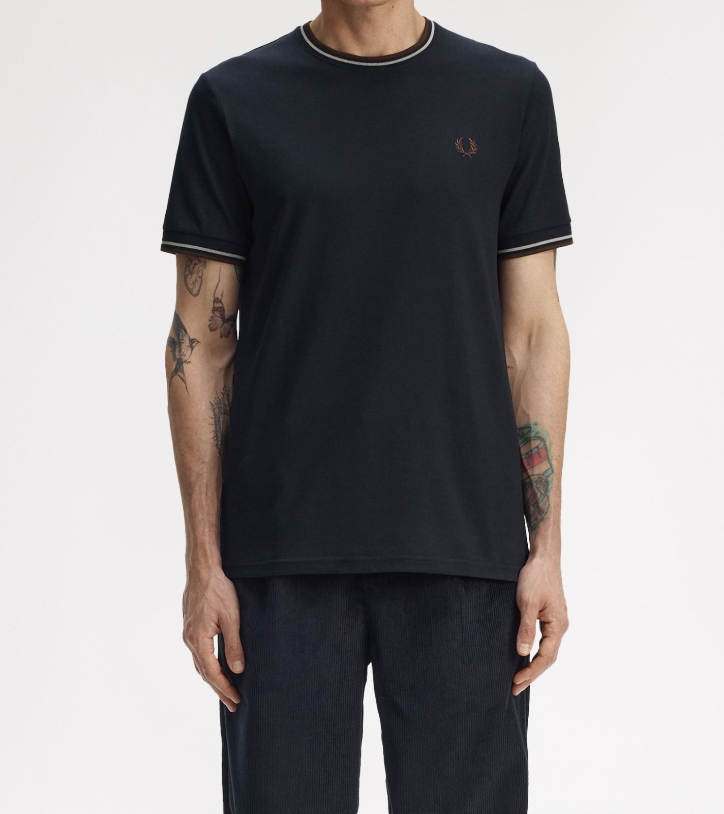 FRED PERRY TWIN TIPPED T-SHIRT NAVY/WARM OAT/BURNT TOBACCO 2XL RRP £50 BNWT gallery