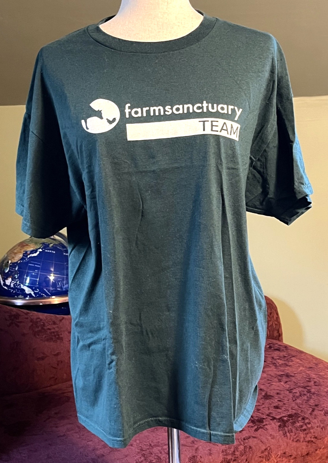 "Farm Sanctuary Team" Hanes Unisex Ecosmart T Shirt Large Green & White gallery