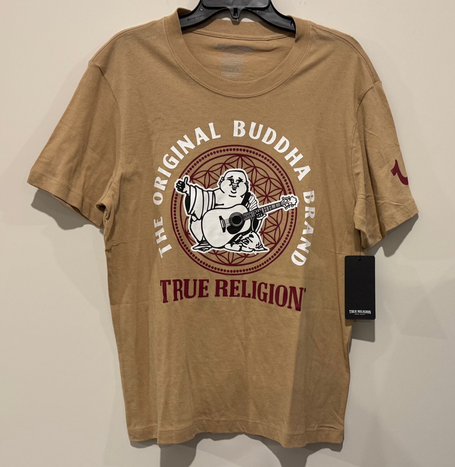 NWT True Religion Men’s Travertine Beige Buddha 100% Cotton T-Shirt Size M