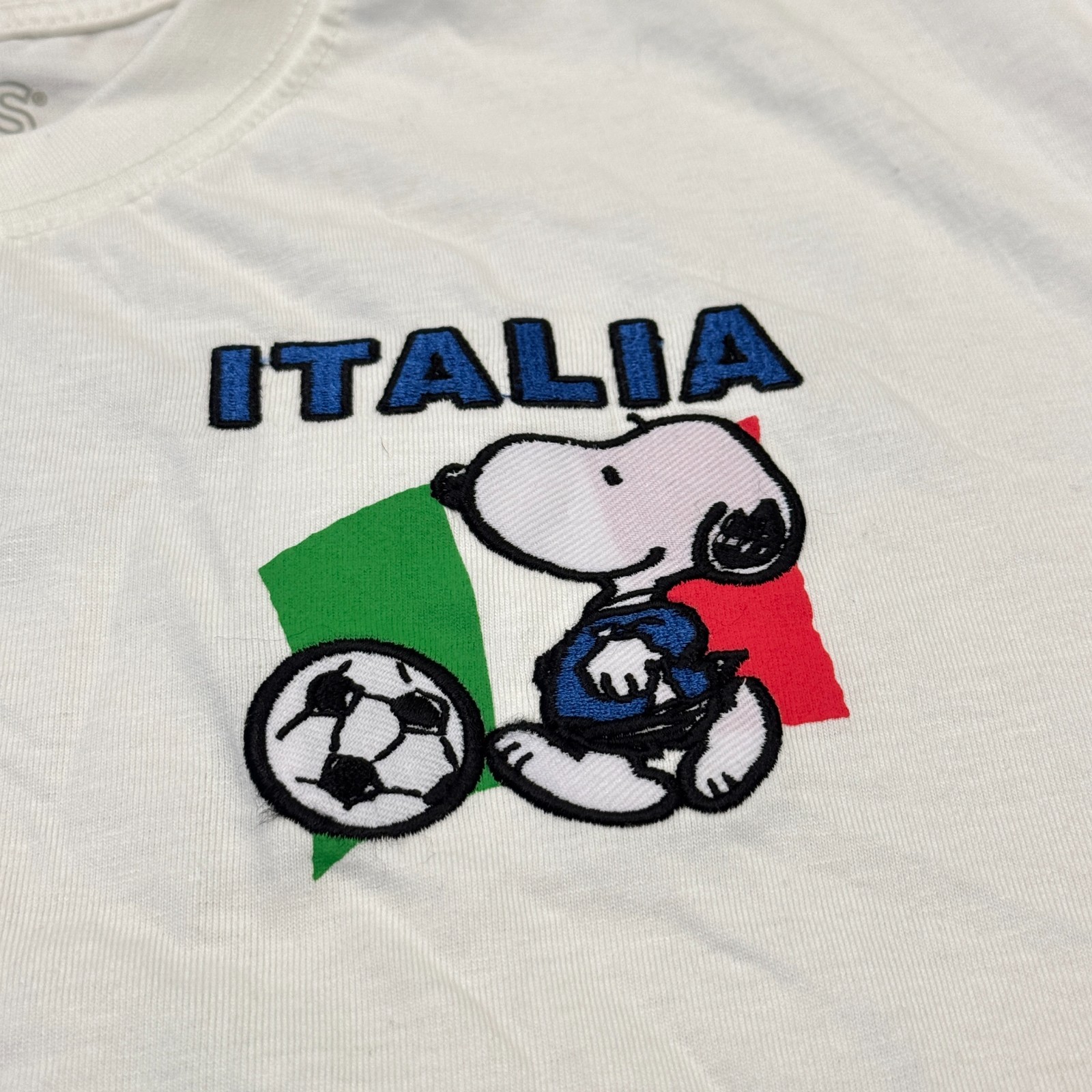 Snoopy Italia Futbol Soccer World Cup Embroidered White T-Shirt New Men's SZ L gallery