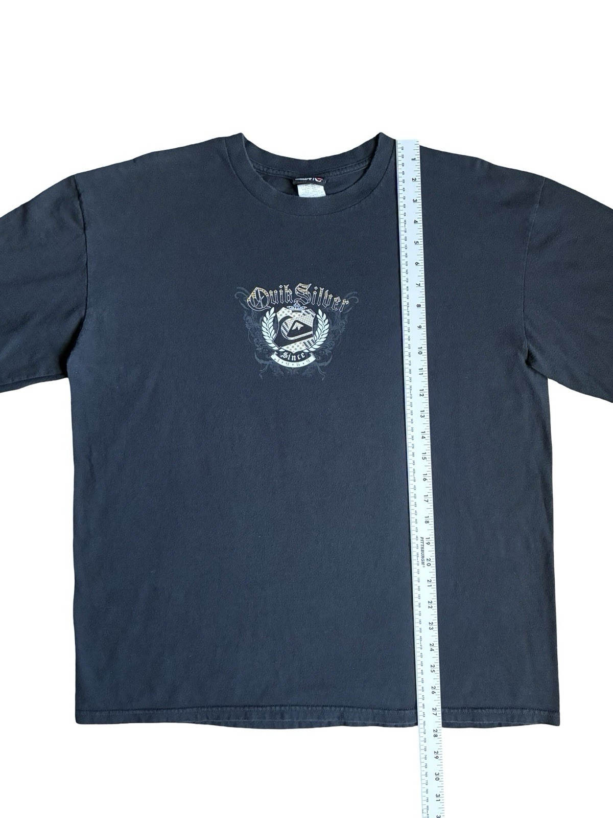 Vintage Y2K Quicksilver Graphic Long Sleeved Surf T-Shirt Size L gallery