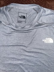 The North Face Graphic Tee Small Gray Short Sleeve Half Dome Reflective