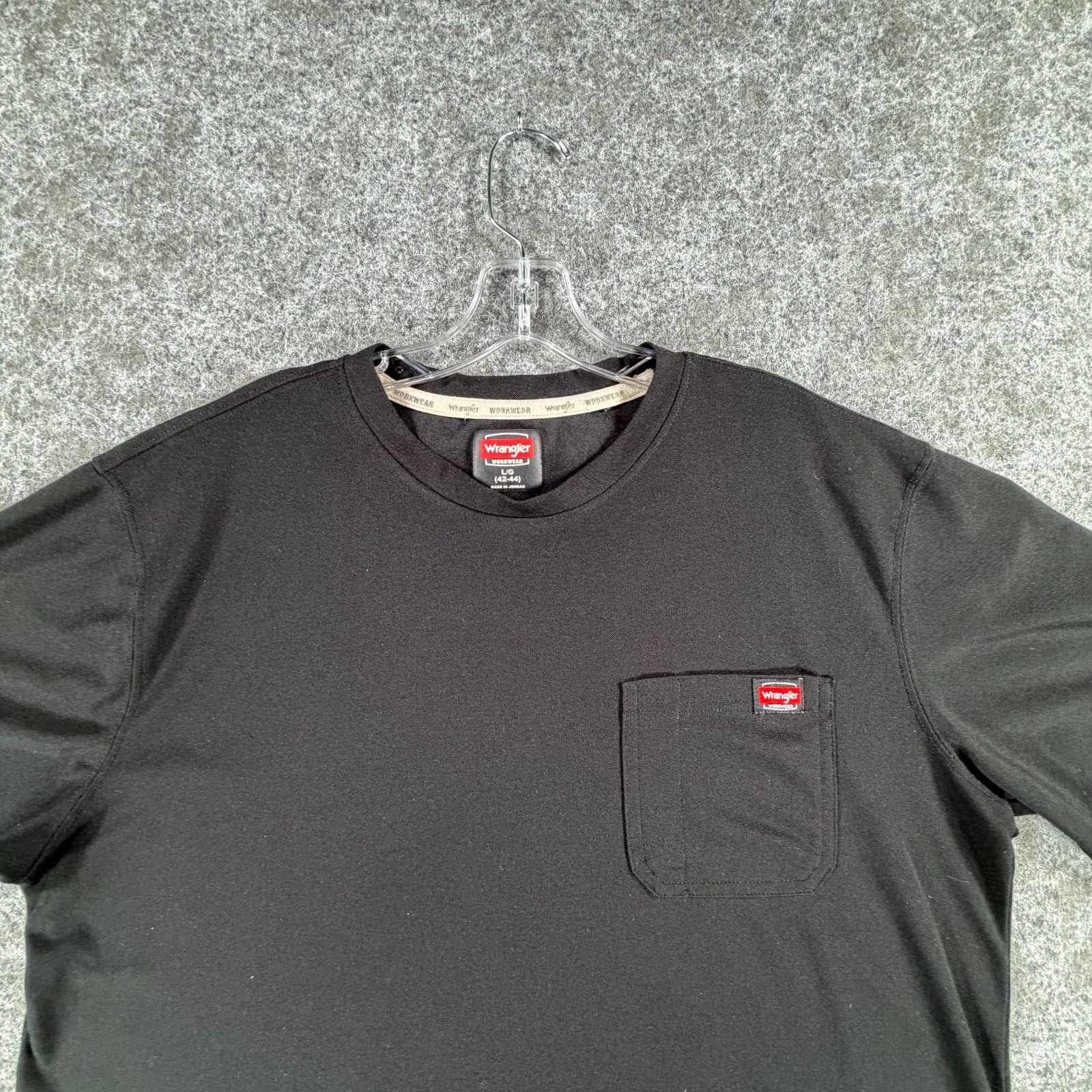 Wrangler Workwear T Shirt Mens Large Black Utility Moisture Wicking Relaxed Fit gallery