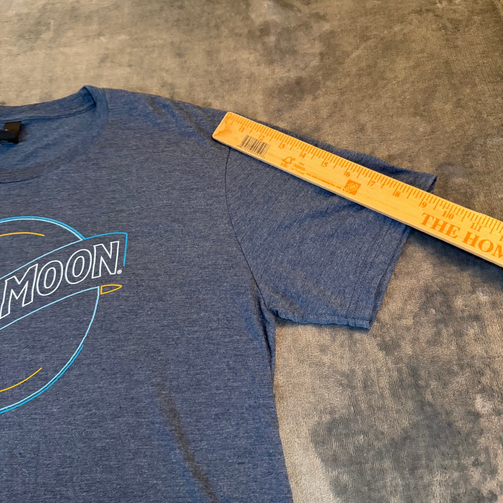 District Blue Moon Graphic T Shirt Mens Large Blue Tri Blend Short Sleeve gallery