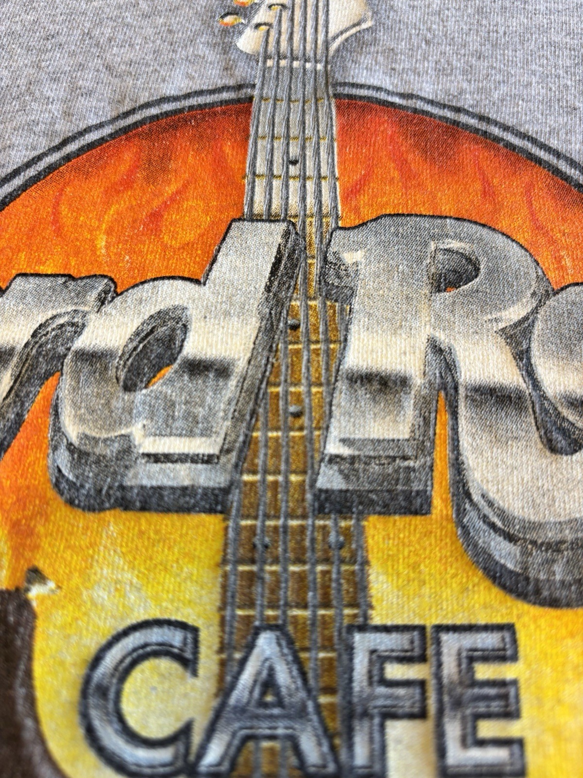 Vintage 2000 Hard Rock Cafe New York Guitar Flame T-Shirt Cotton Men’s Size XL gallery