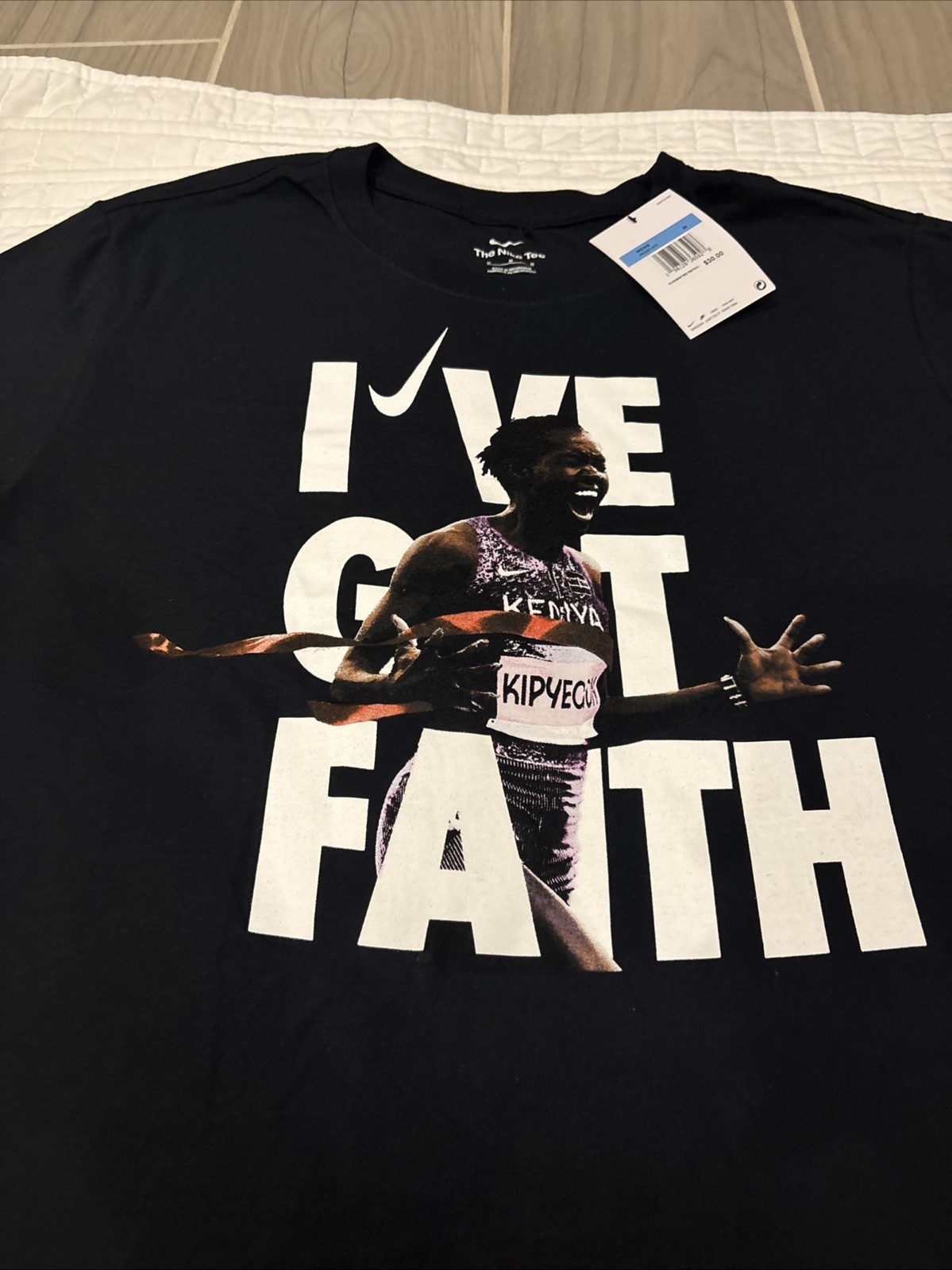 Nike Medium Black I’ve Got Faith Kipchoge Graphic Shirt**SMALL HOLE**See Picture