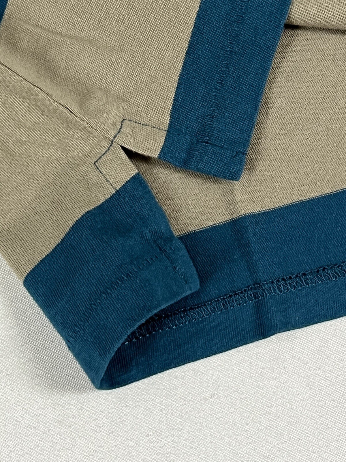 LEVIS VINTAGE CLOTHING LVC 1940’S SPLIT HEM T-SHIRT STRIPE BLUE/GRAY L NWT gallery
