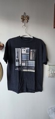 Black Graphic T-Shirt Medium Music Lover Casual Acrylic Music Makers Tee