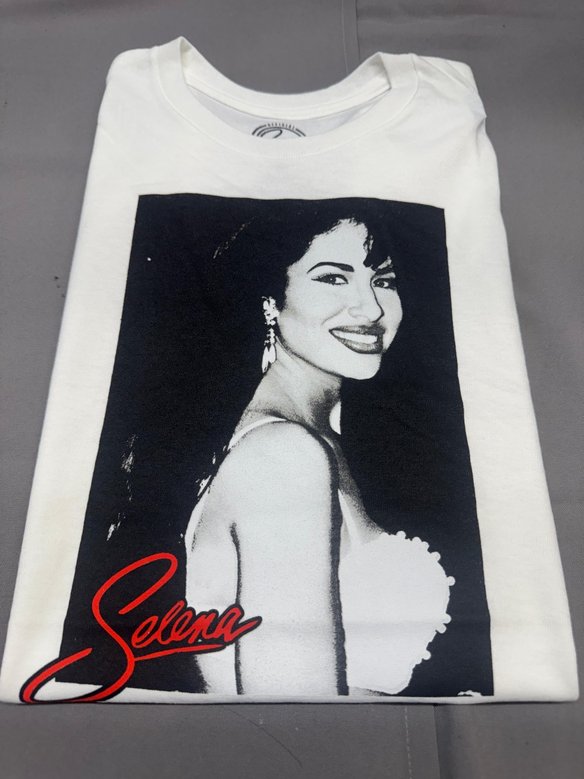 Vintage Official Merchandise Selena Quintanilla Shirt 100% Cotton gallery