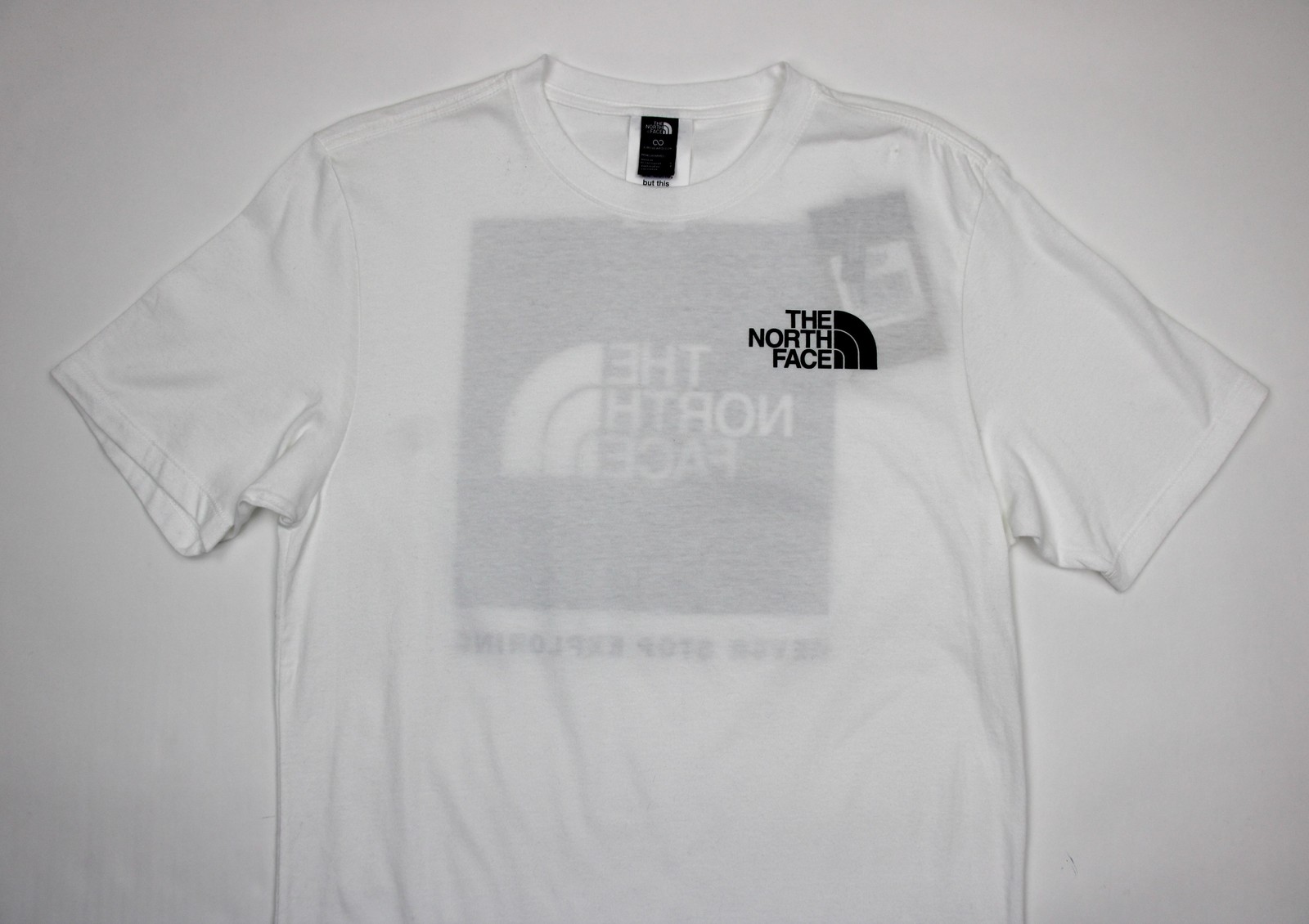 The North Face Box NSE T-Shirt Mens Small White Logo Graphic NWT Outdoor gallery