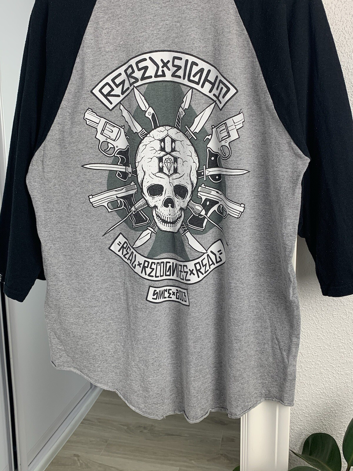 Vintage Rebel Eight Rebel 8 Long sleeve T-Shirt Tee Sculls gallery