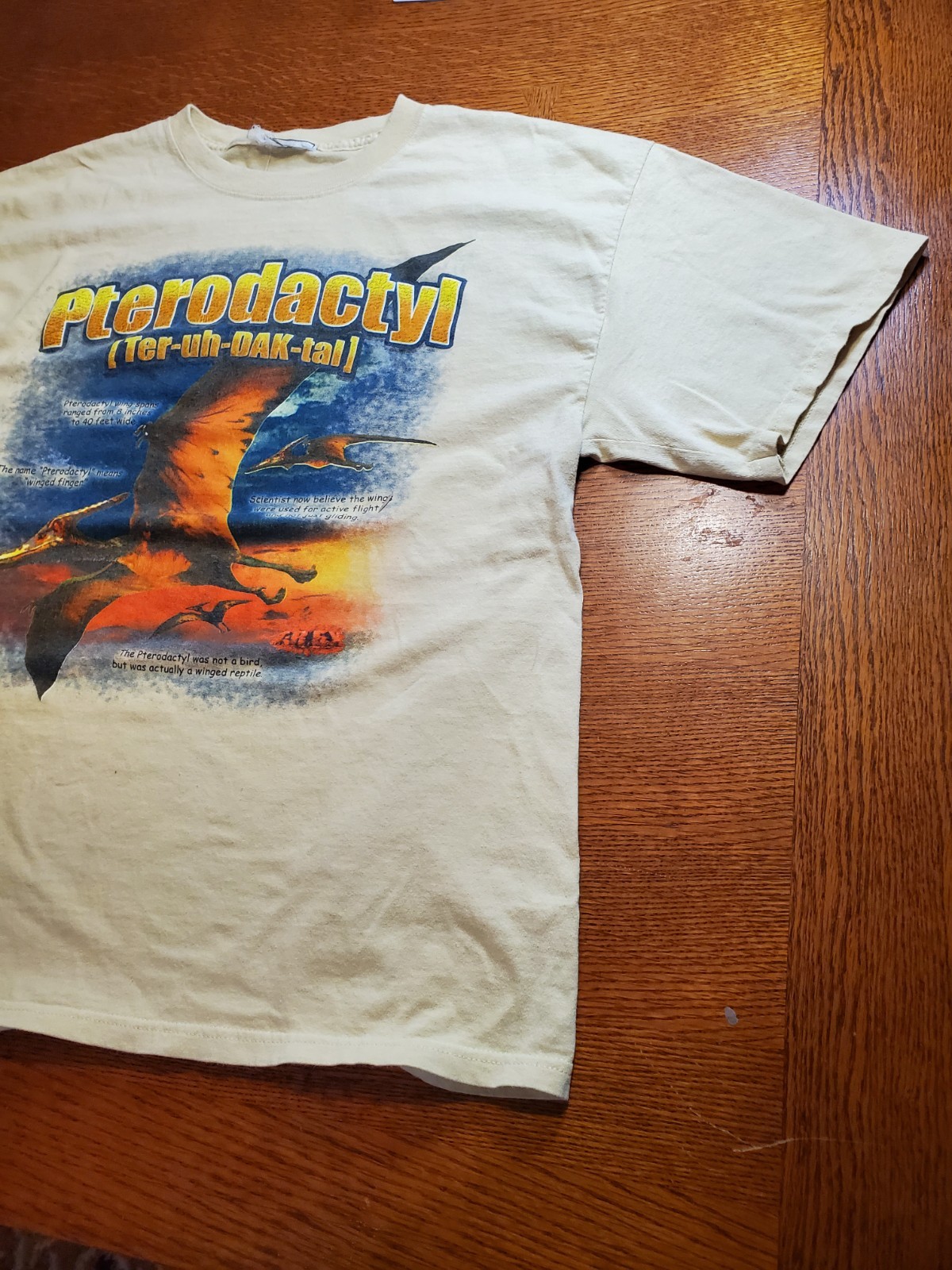 Vintage Pterodactyl Dinosaur Shirt Mens Large Pale yellow gallery