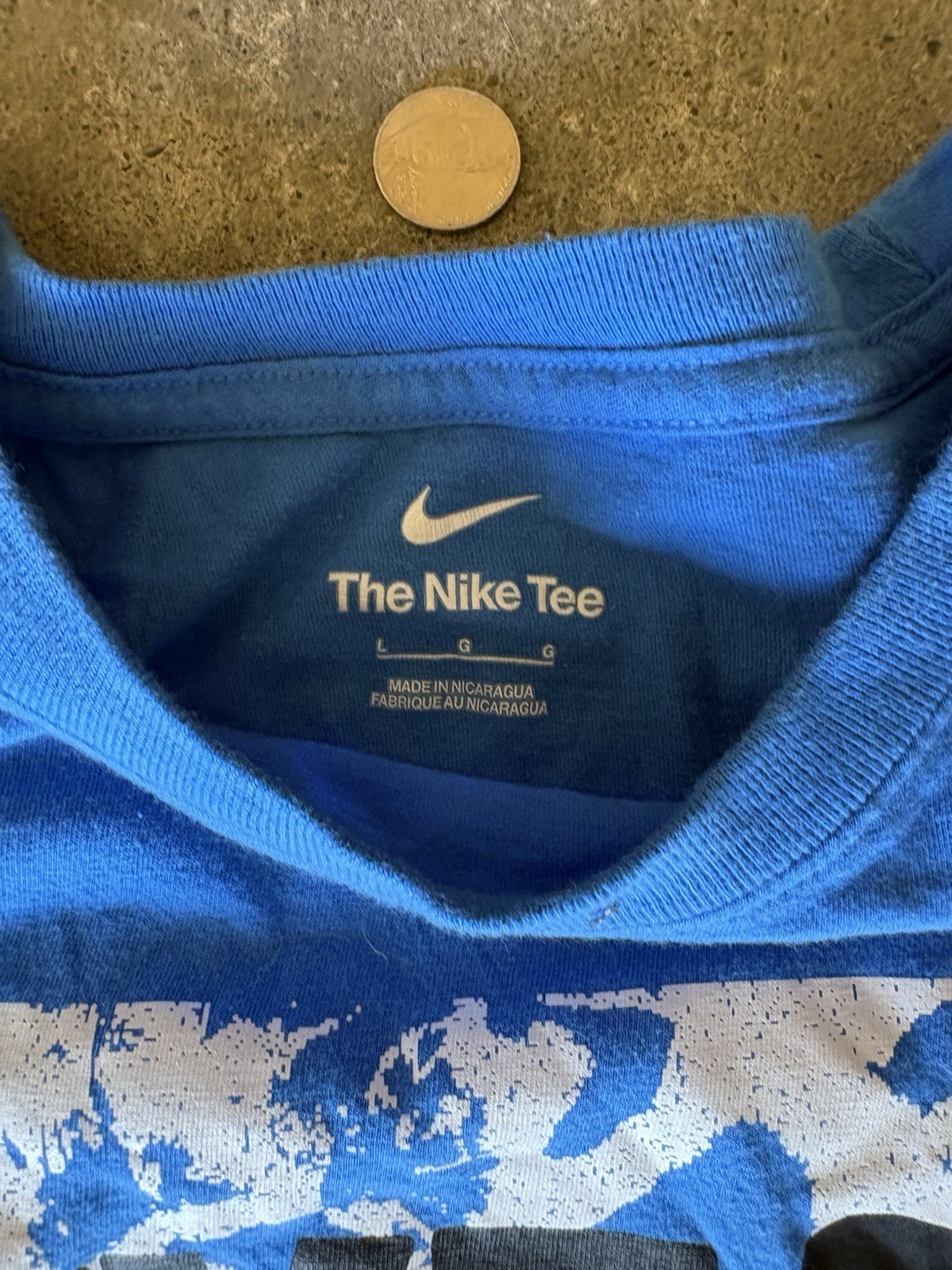 Nike The Nike Tee Men’s L Blue Crew Neck Short Sleeve Graphic Logo T-Shirt gallery