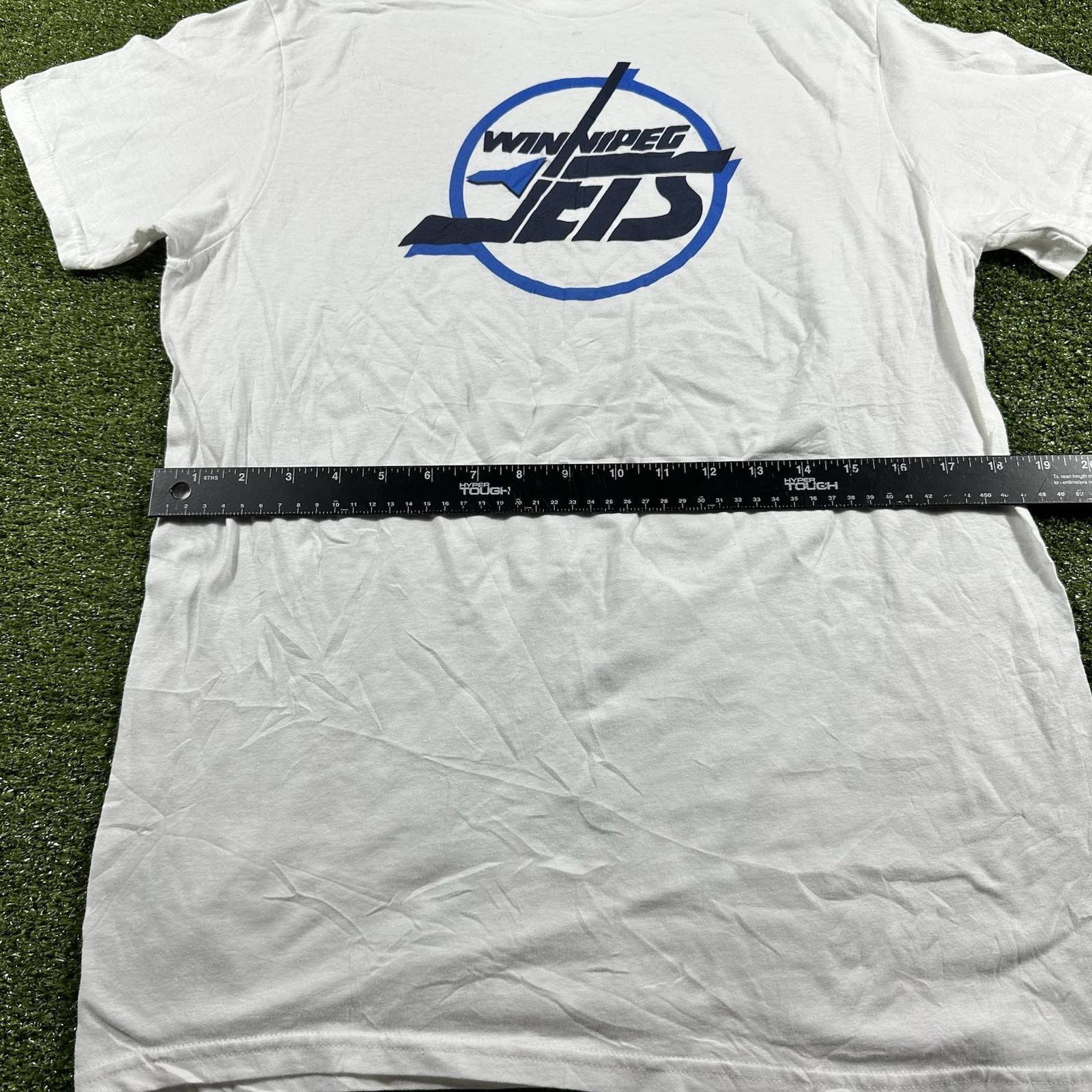 NWOT Fanatics NHL Winnipeg Jets White, Men's M T-Shirt. gallery