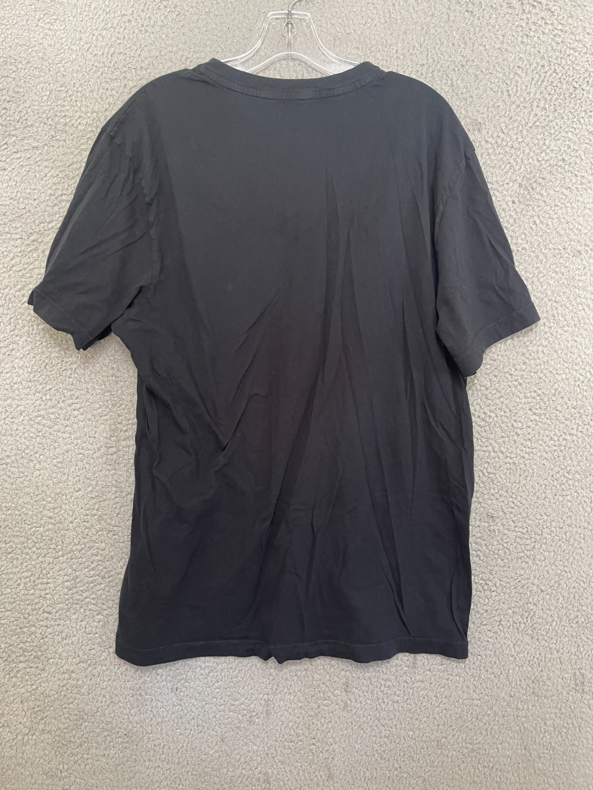 James Perse T-Shirt Mens Size 4 XL V-Neck Short Sleeve Black Adult gallery