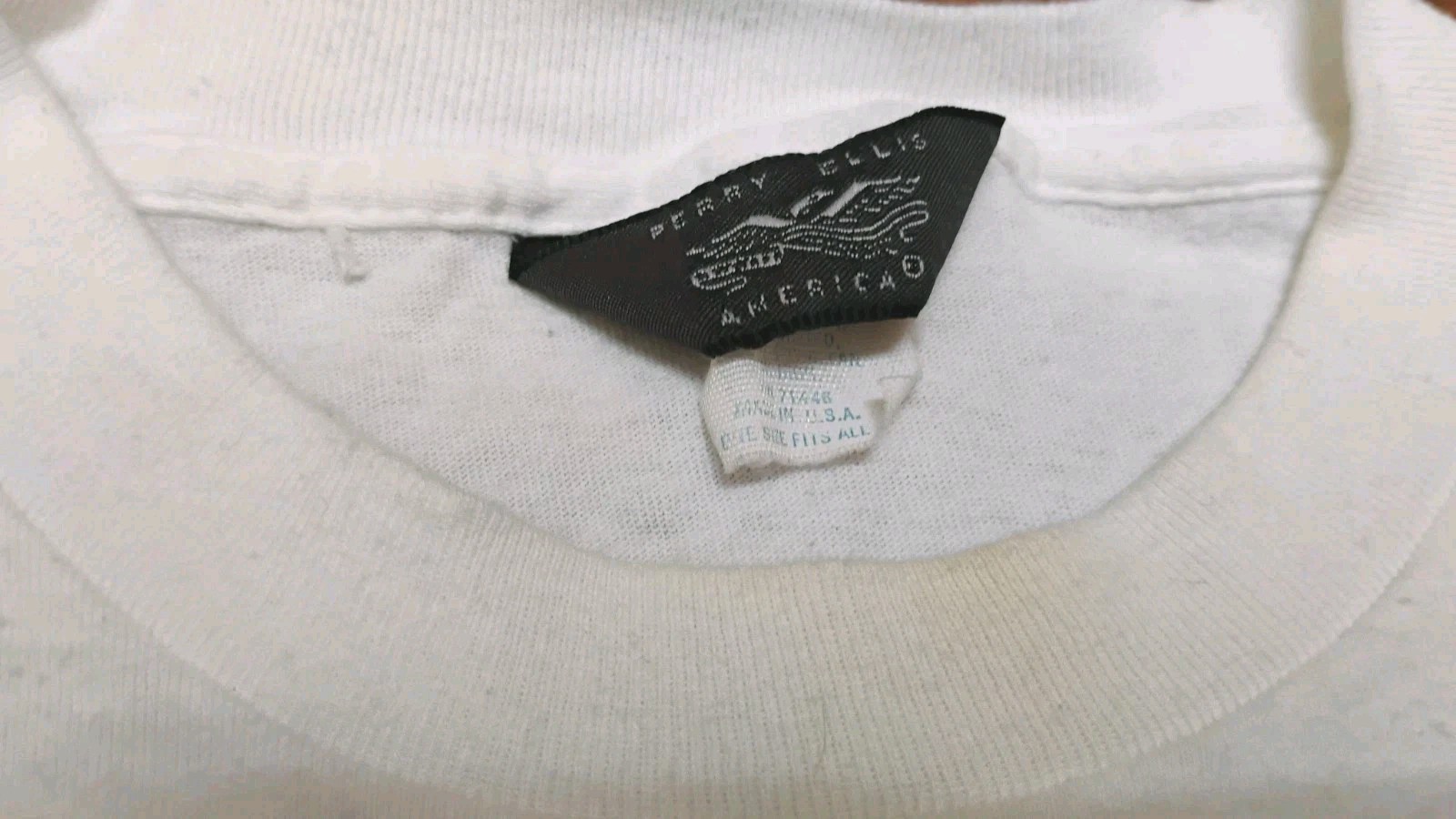 Vintage Perry Ellis America T-shirt OSFA *Stained gallery