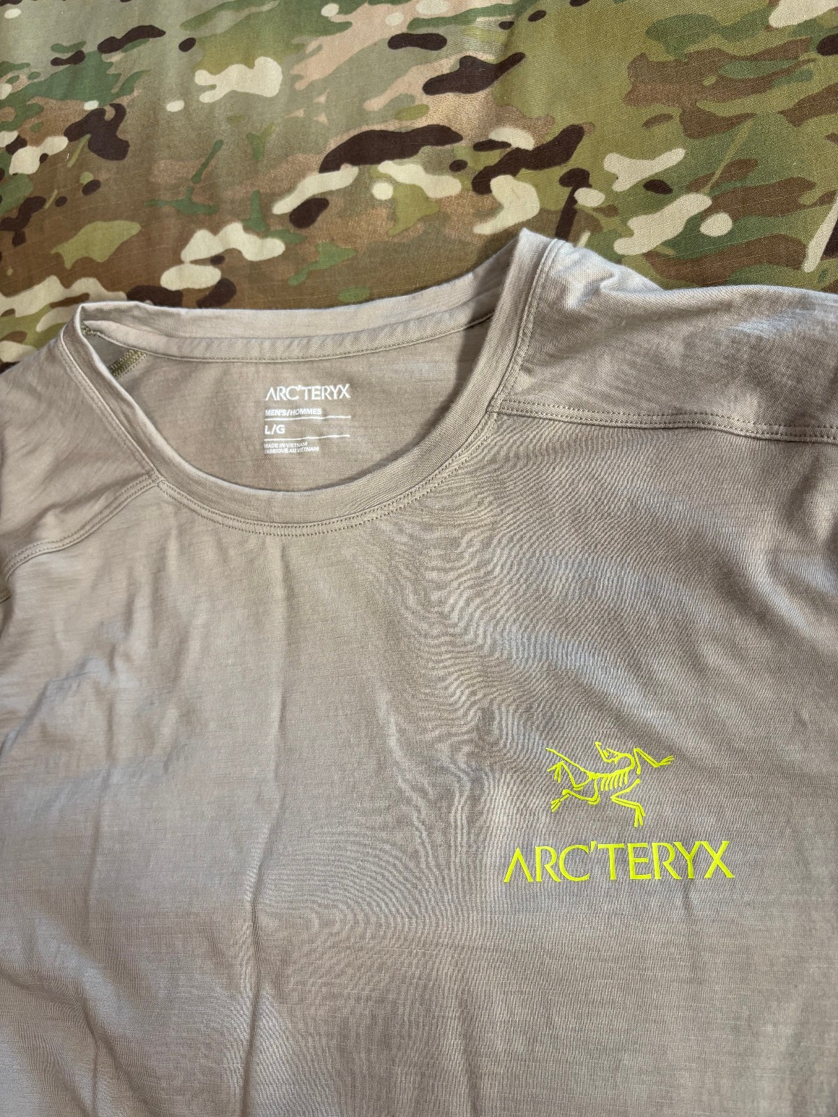 Arc'teryx Ionia wool t-shirt, men's large gallery